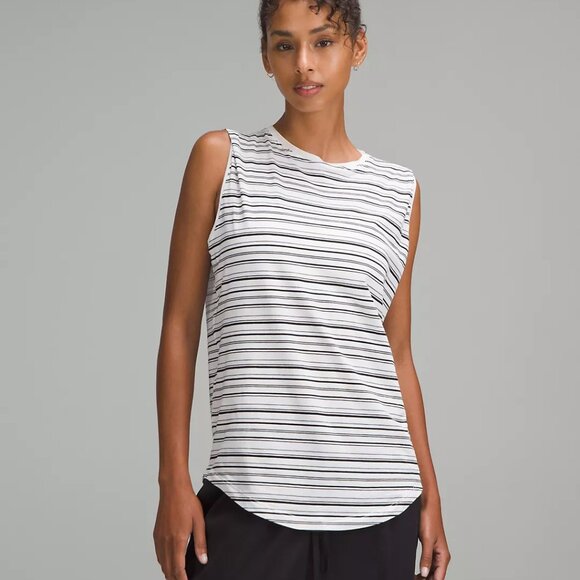 lululemon athletica Tops - Lululemon Brunswick Muscle Tank Top